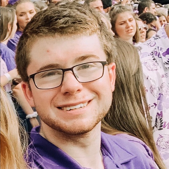 Meet your Posher, Kevin - Picture 1 of 1